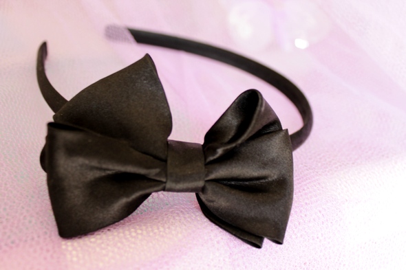 Bow