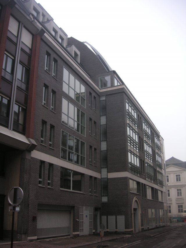 http://nsm05.casimages.com/img/2011/02/20//1102200920201044697685275.jpg