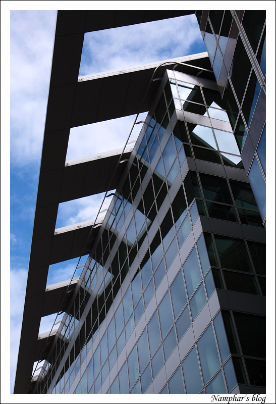 Lignes Fuyantes dans Architecture 1107181034341315658488317