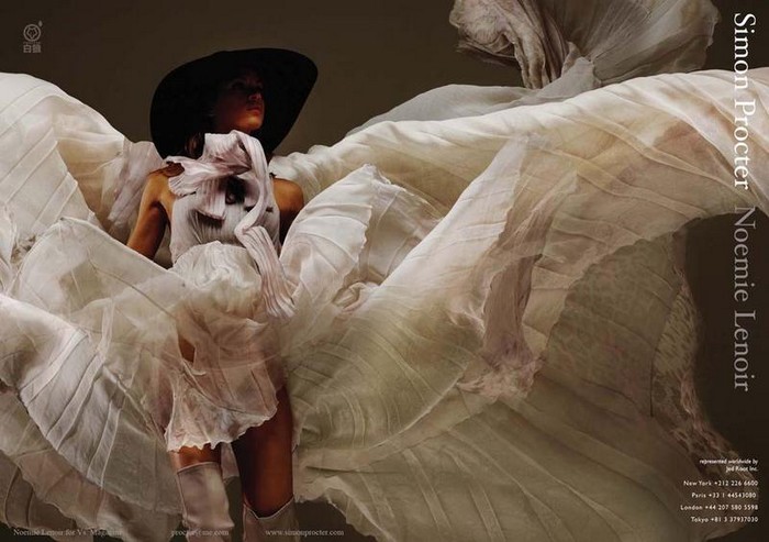 «noemie+lenoir»