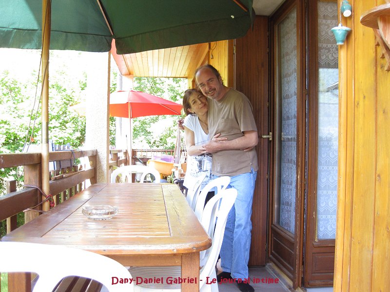 dany daniel sylvie edith balcon parasols