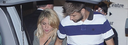 1206110123371432129969653 Shakira à la sortie de son hôtel à Gdansk   Photos