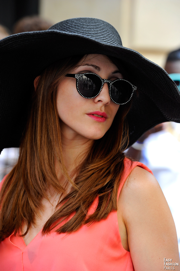 Easy Fashion: Black and Neon - FW - Paris