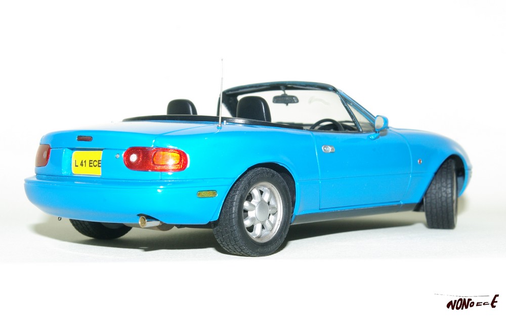 Mazda Mx5 Miata 1/24 - Page 3 101121084740223967163394