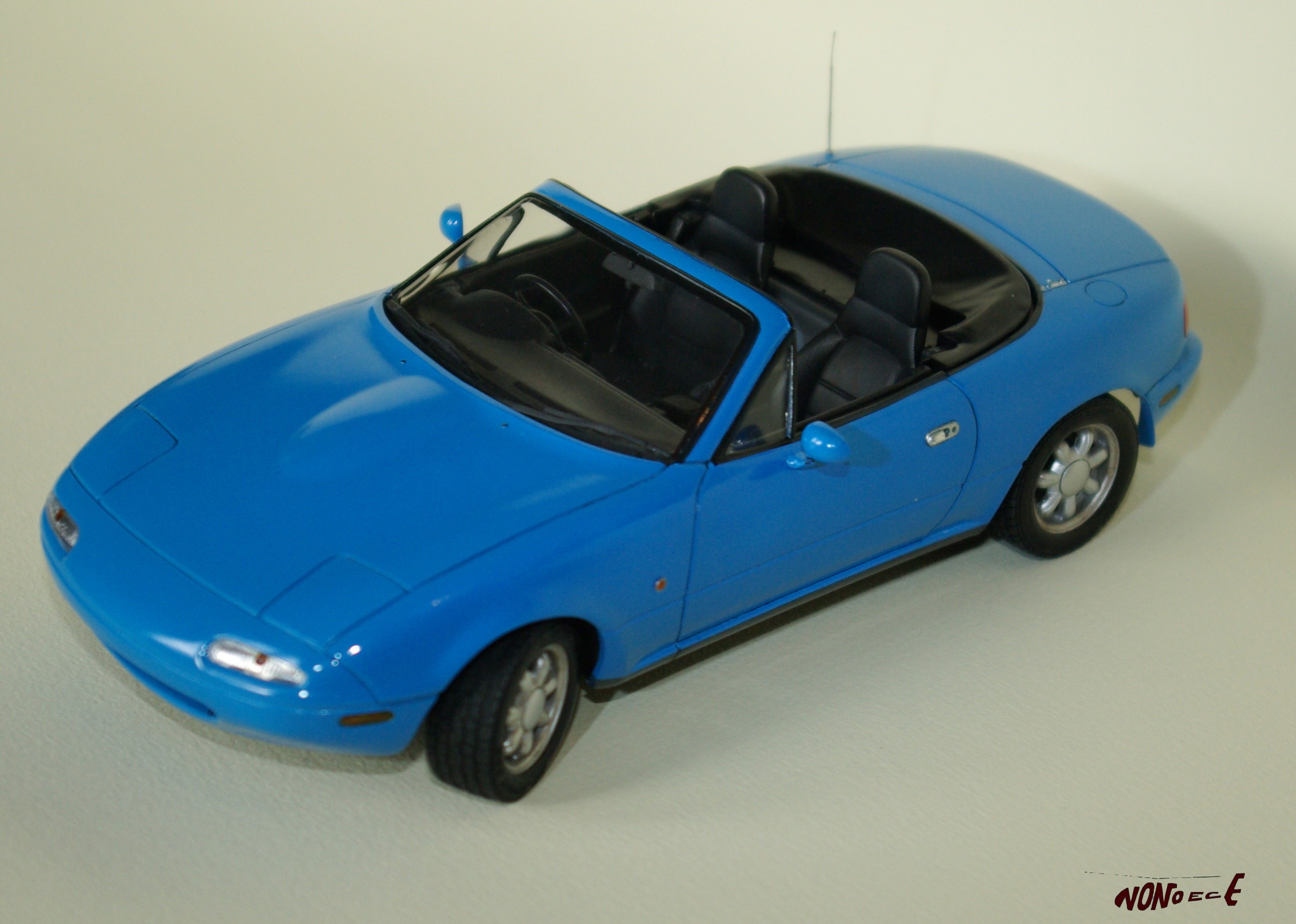 Mazda Mx5 Miata 1/24 - Page 3 101121084740223967163396