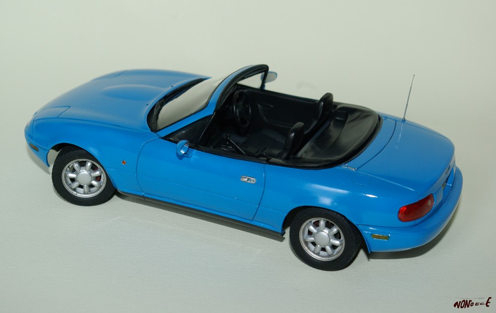 Mazda Mx5 Miata 1/24 - Page 3 101121084742223967163403