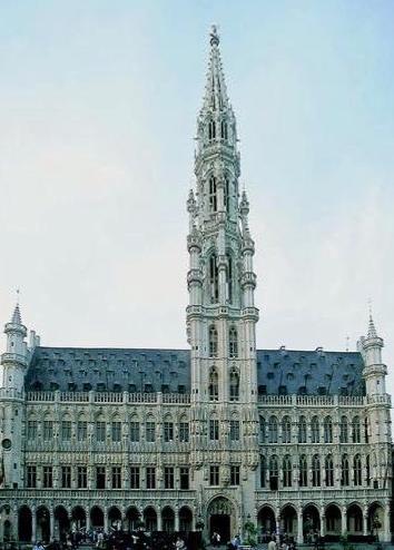 La Grand'Place de Bruxelles alchimique 101205055006385007256352