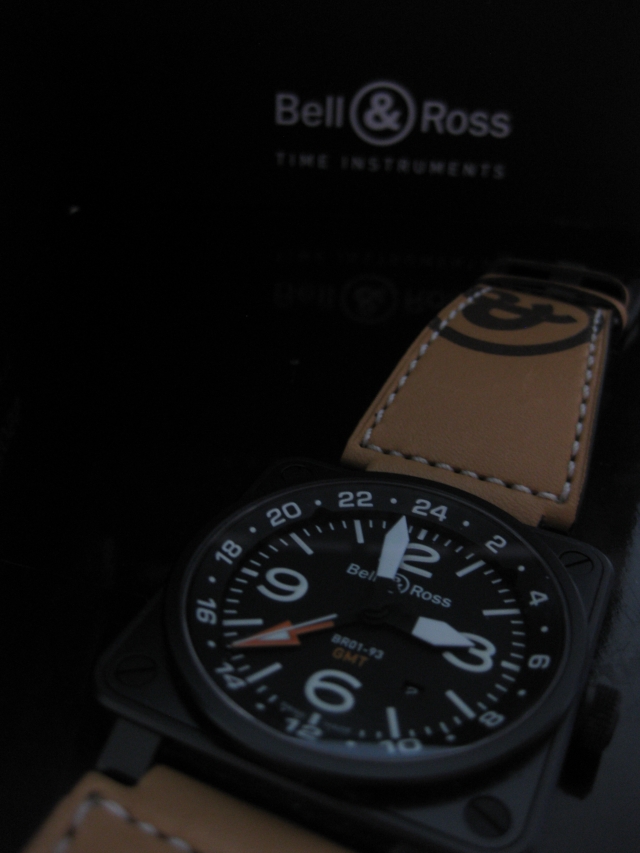 Feu de vos bracelets Bell&Ross - Tome I - Page 9 1101020332211149037405600