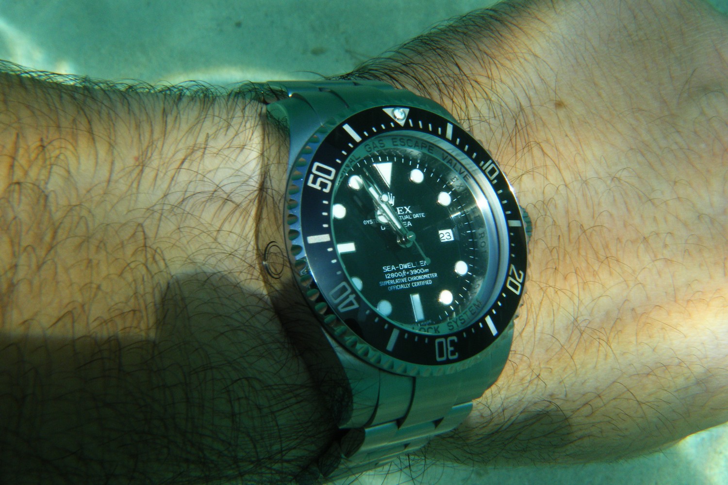Deep Sea or not ? 1101050721031131177423062