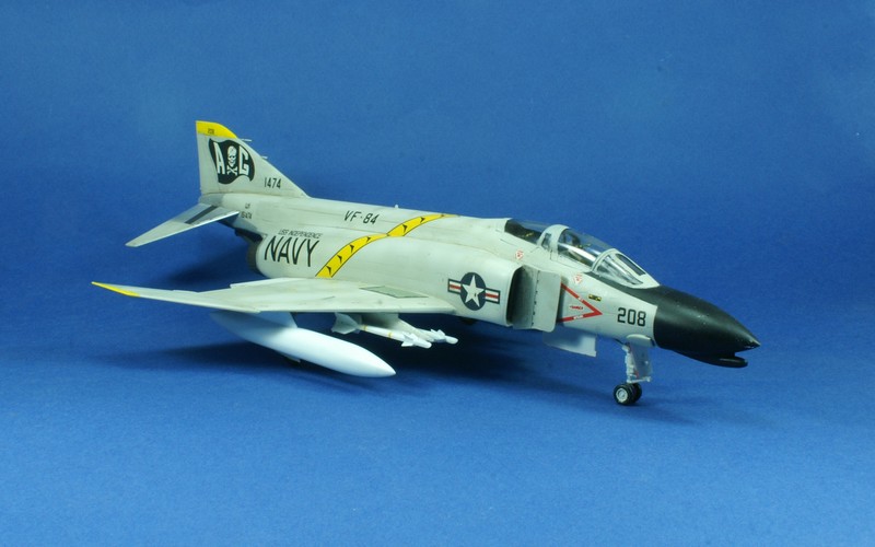 [Fujimi] 1/72 - McDonnell-Douglas F-4B Phantom II - VF-84  - Page 3 1101100654251201587450178