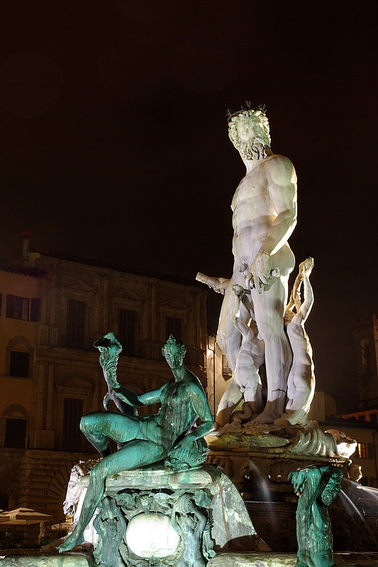 Florence: les statues; leurs fantômes... 110110092742882757451218