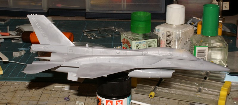 [Kinetik] 1/72 - General Dynamics F-16D Fighting Falcon block 52+  - Page 2 1102010632551201587565910