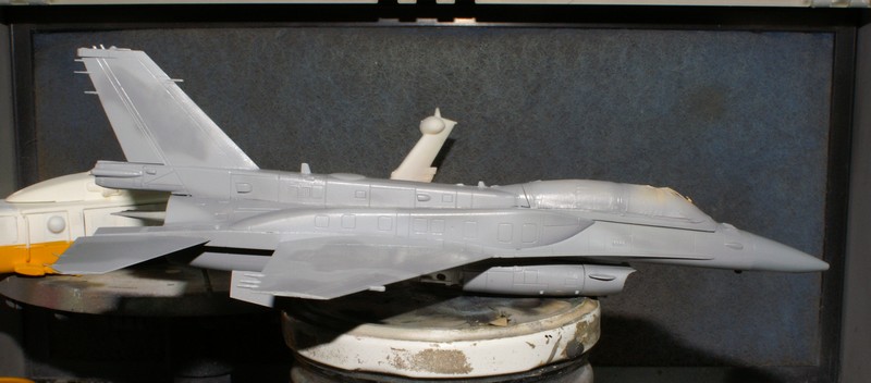 [Kinetik] 1/72 - General Dynamics F-16D Fighting Falcon block 52+  - Page 2 1102030819091201587581381