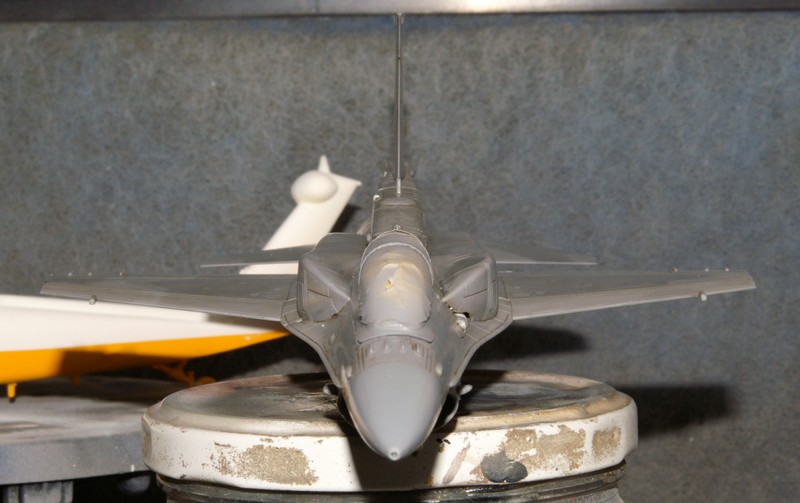 [Kinetik] 1/72 - General Dynamics F-16D Fighting Falcon block 52+  - Page 2 1102060421151201587597227