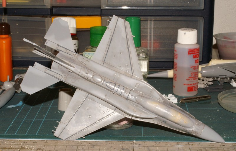 [Kinetik] 1/72 - General Dynamics F-16D Fighting Falcon block 52+  - Page 2 1102060608541201587598334