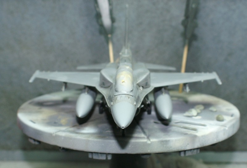 [Kinetik] 1/72 - General Dynamics F-16D Fighting Falcon block 52+  - Page 3 1102180645351201587668757