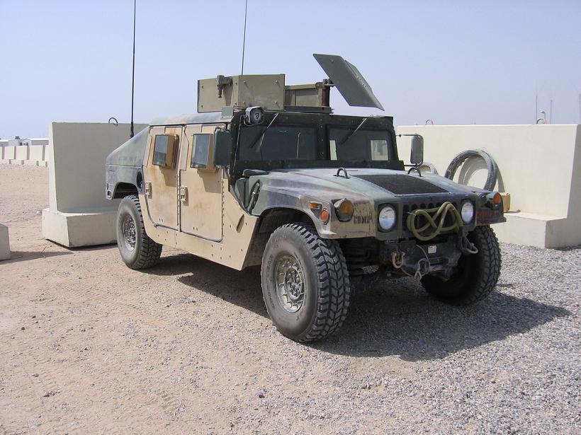 "Humvee Irak" conversion sur base Revell 1/72ème 1102211036271151537691706