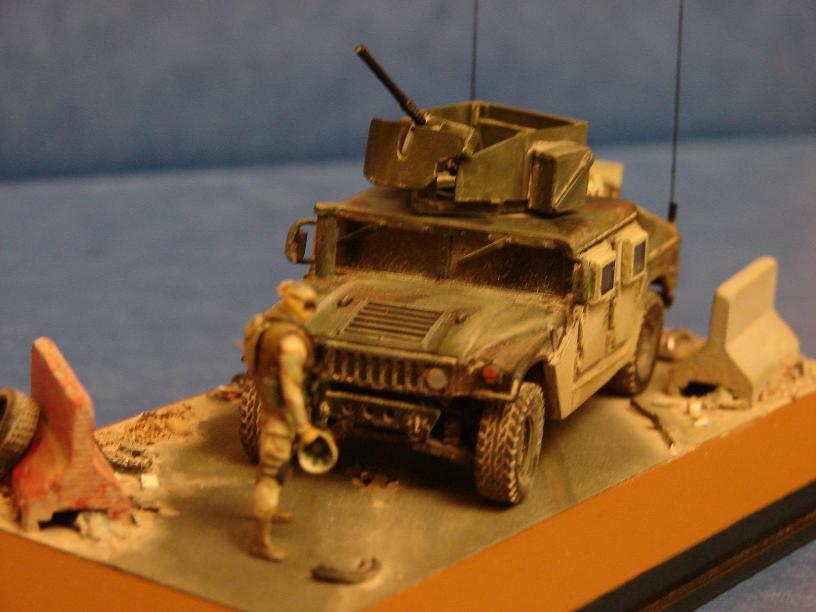 "Humvee Irak" conversion sur base Revell 1/72ème - Page 2 1103100928241151537794925