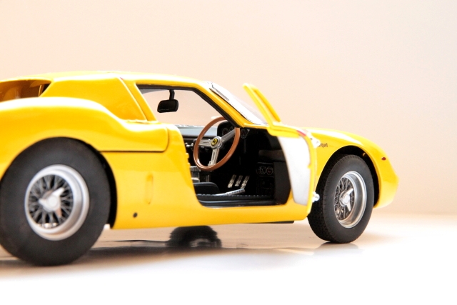 Ferrari 250 LM Le Mans 1965 #24 - BBR Looksmart 1/18 - Jaune - P.Dumay/Gosselin