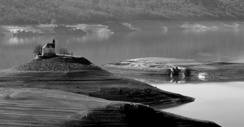 Lac de Serre Ponçon 11031507543545327820294