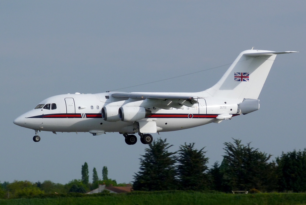 [14/04/2011] Bae 146 CC.2 (ZE701) Royal Air Force (RAF) 1104150845481179737997479