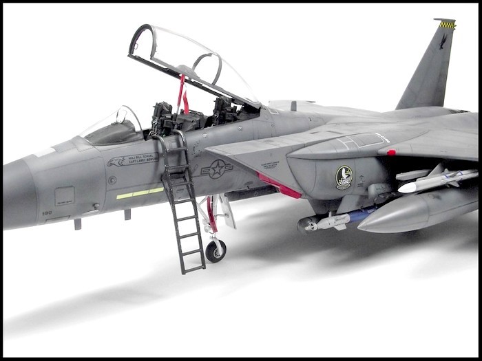 F-15E Strike Eagle - Revell - 1/48ème 110424030436492648046882