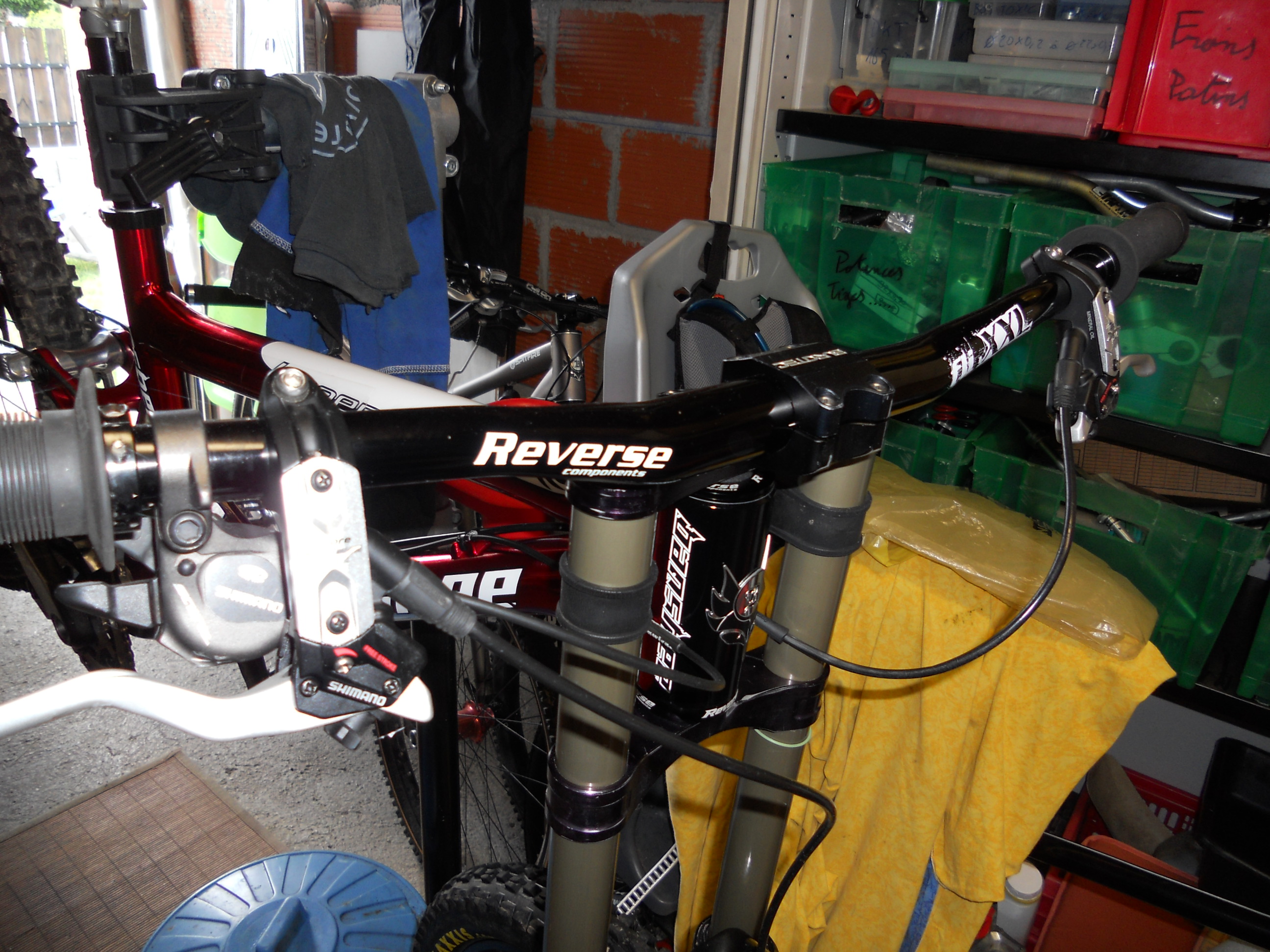 REVERSE COMPONENT - Velo Vert : le VTT, tout le VTT