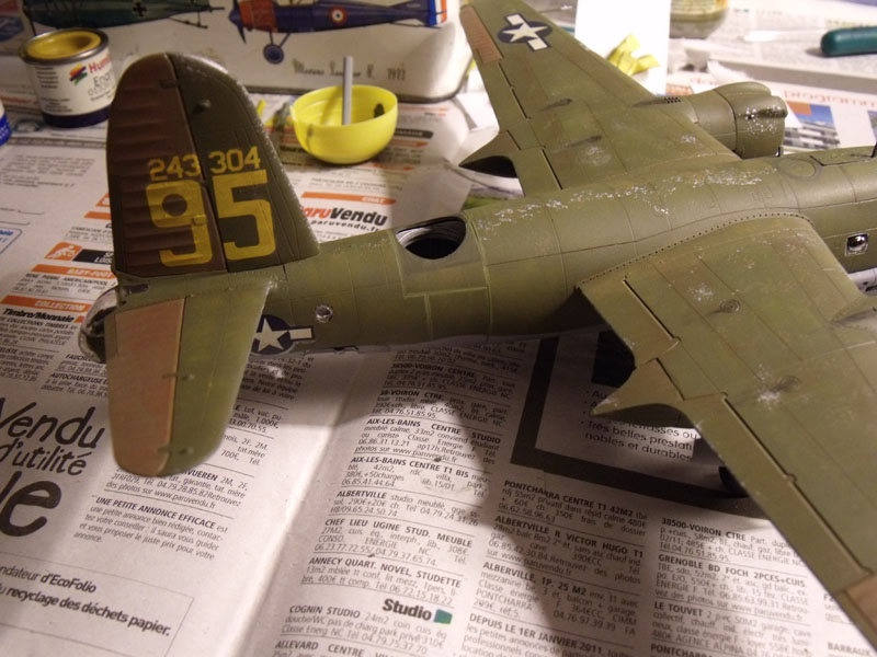 [Hasegawa] 1/72 - Martin B-26 Marauder  - Page 3 110426101710847068060127