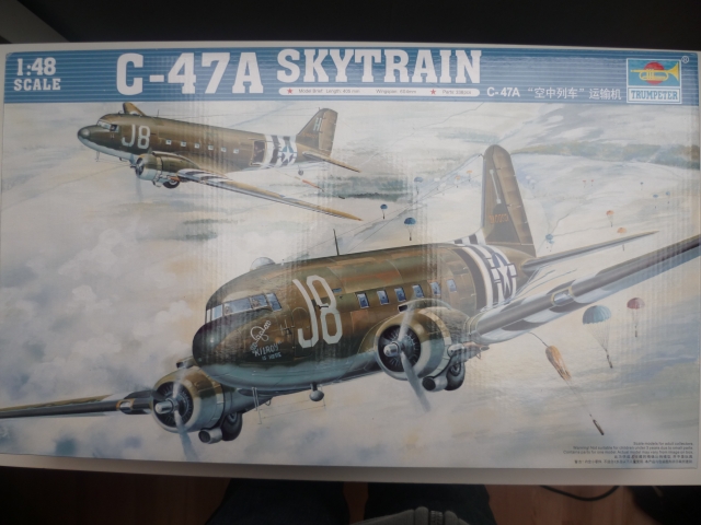 Douglas C-47A Dakota/Skytrain [Trumpeter] 1/48 1105010818171122928088944