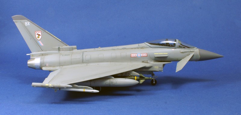 [Revell] Eurofighter EF-2000 Typhoon Royal Air Force 1105130810591201588152078