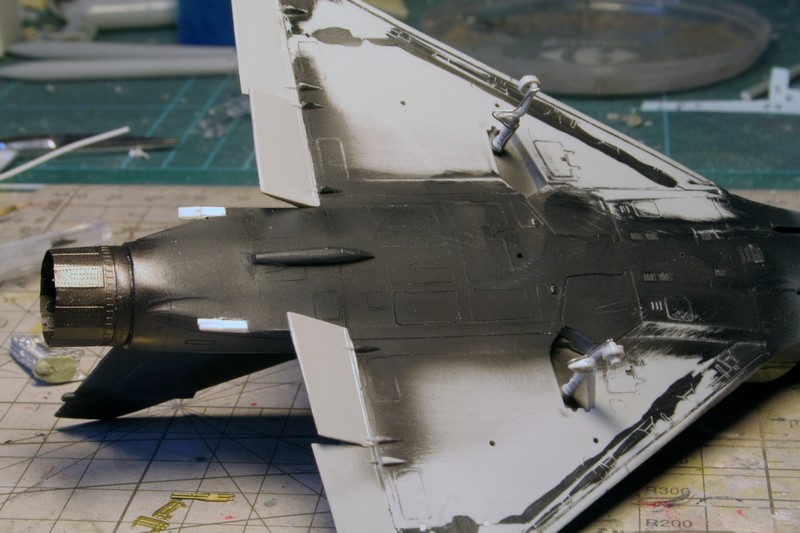 [Aeromaster] Mirage 2000N 1/72 - Page 2 1106030619081201588262099