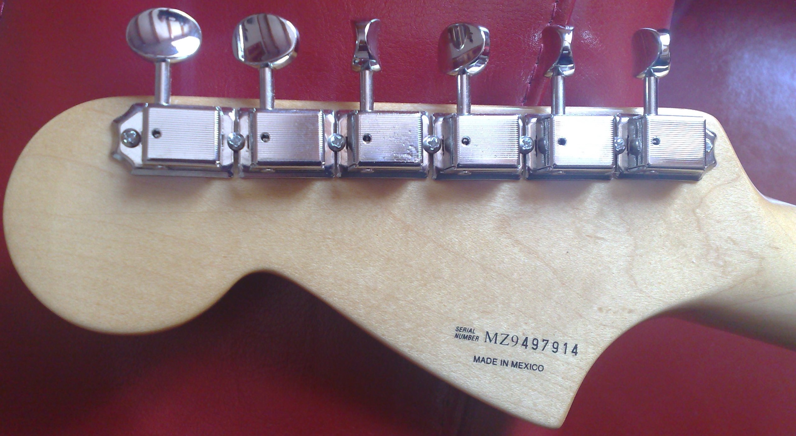 Fender Jaguar (5)