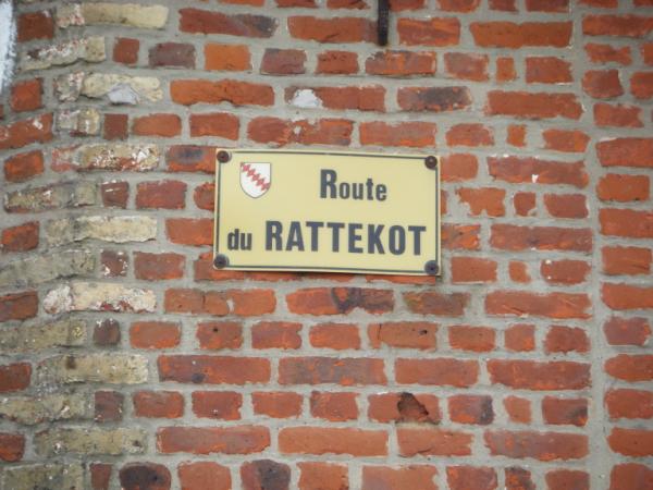 Tweetalige verkeersborden in Frans-Vlaanderen - Pagina 7 110609102255970738296922