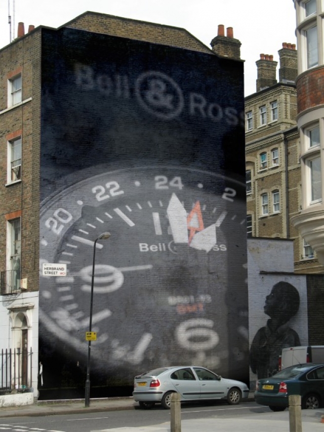 Bell&Ross - Photos décalées - Page 6 1106190931251149038345956