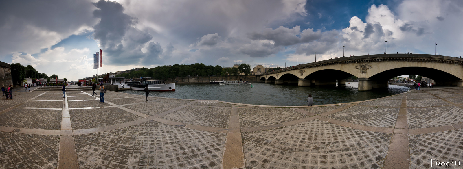 Panoramas / Petites planètes - Page 18 110620081235780408355696