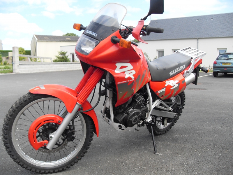 suzuki 650 drse