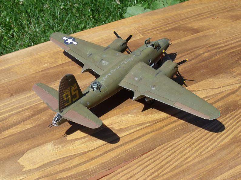 [Hasegawa] 1/72 - Martin B-26 Marauder  - Page 3 110626022721847068384051