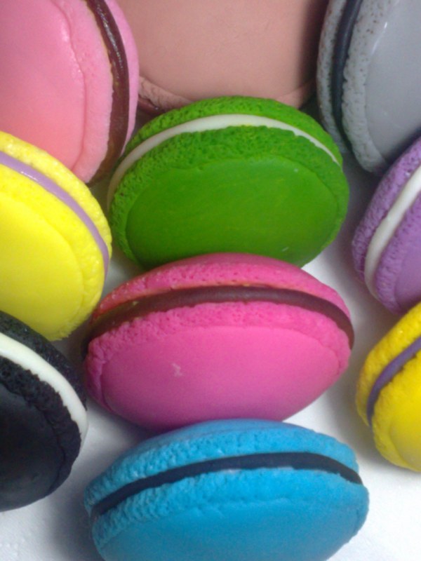 Mes macarons ! 110629064429856298400883