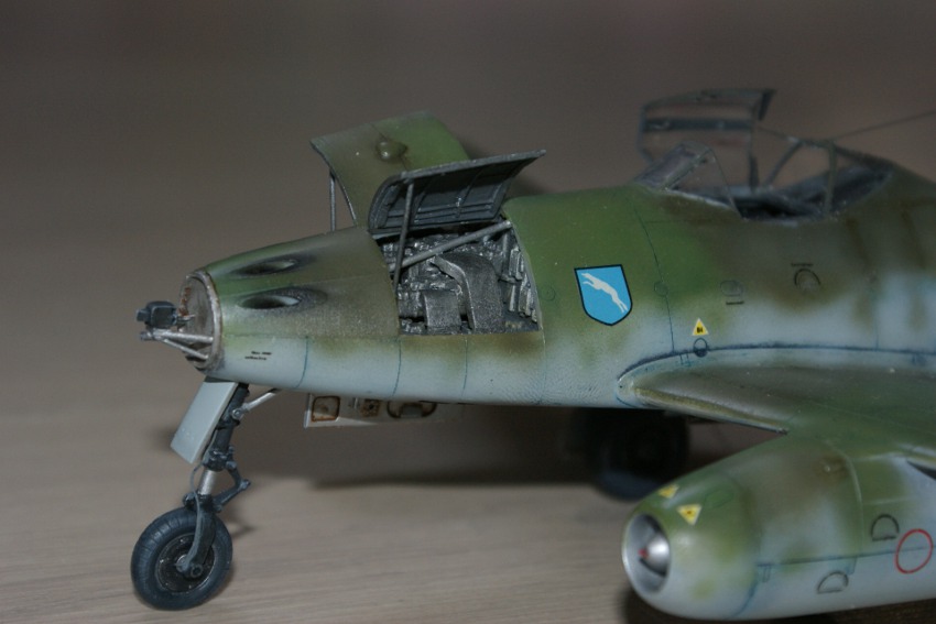 Messerschmitt Me 262A Schwalbe [Dragon] 1/48 - Page 3 1107170728471056188483118