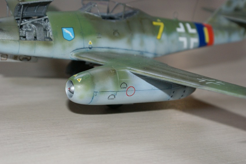 Messerschmitt Me 262A Schwalbe [Dragon] 1/48 - Page 3 1107170728481056188483119