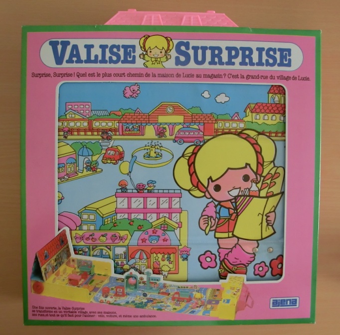 [FIGURINES] LUCIE VILLAGE  (KOEDA CHAN)  110720092514668848496612