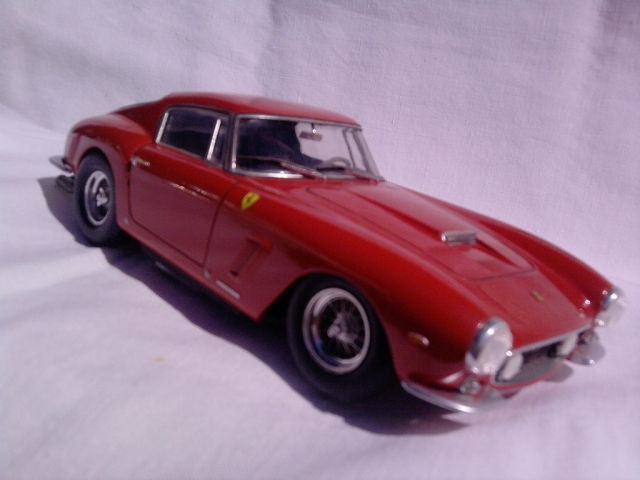 Ferrari 250 SWB lusso 1/24 GUNZE SANYO 1107201013571350458496915