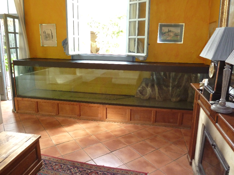 Support pour aquarium, le quel faire...? 1107300117591071758525610