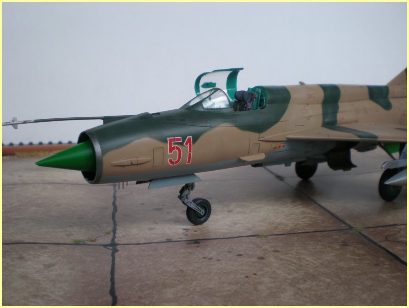 Mig-21 MF _ Academy _ 1/48