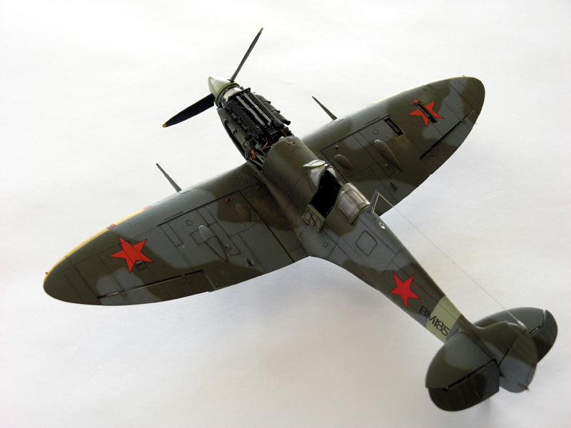 Spitfire MkVb serial No BM185 soviétique Bassora mars 1943 [TAMIYA]  1108210856461124198620429