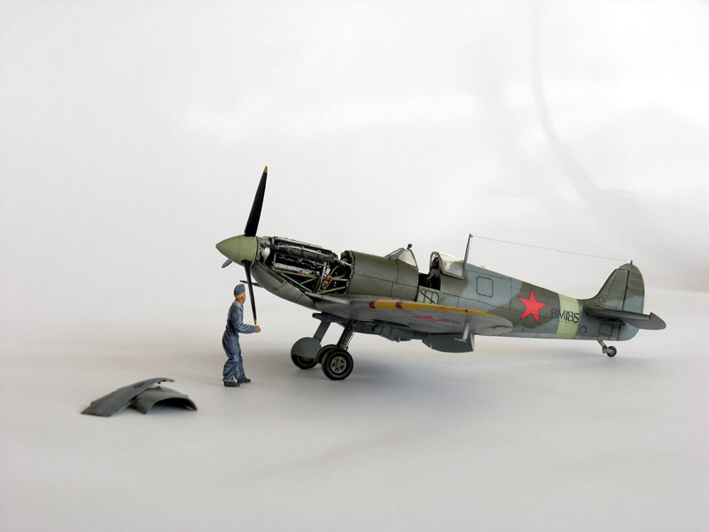Spitfire MkVb serial No BM185 soviétique Bassora mars 1943 [TAMIYA]  1108210857111124198620439