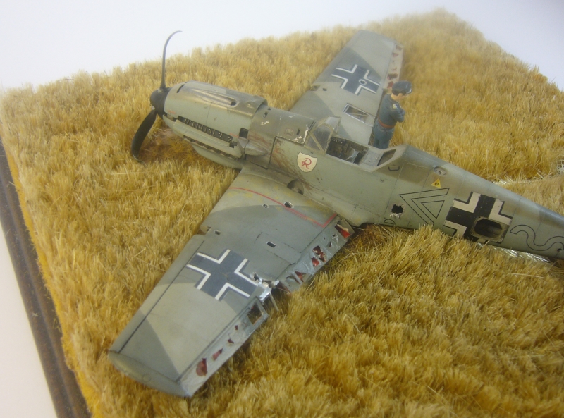 Bf109 E-3 d'E.Mix abattu par h.de Salaberry le 24/05/40  110824120846534318633275