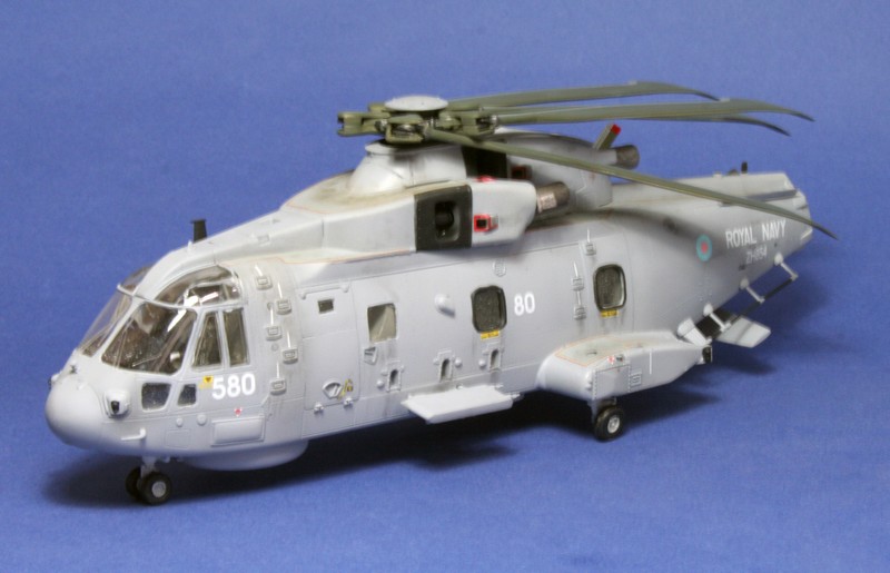 [Italeri] EH-101 Merlin Royal Navy & Royal Army 1108260654101201588645530
