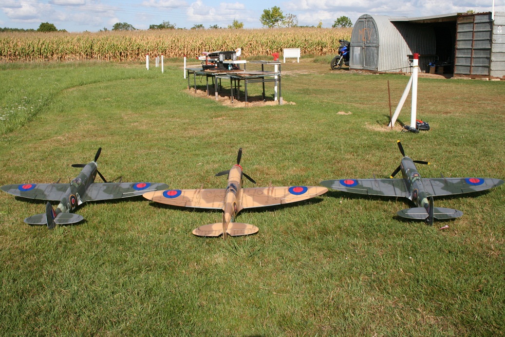 Spitfire FMS en vol 110827094241197378650993