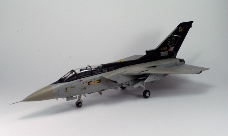 [Hasegawa]Panavia Tornado F-3 RAF 1109111205331201588725277